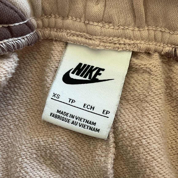 AIR NIKE SHORTS - Picture 4 of 4